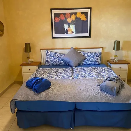Casa Azul Mit Beheizbarem Pool Und Garten